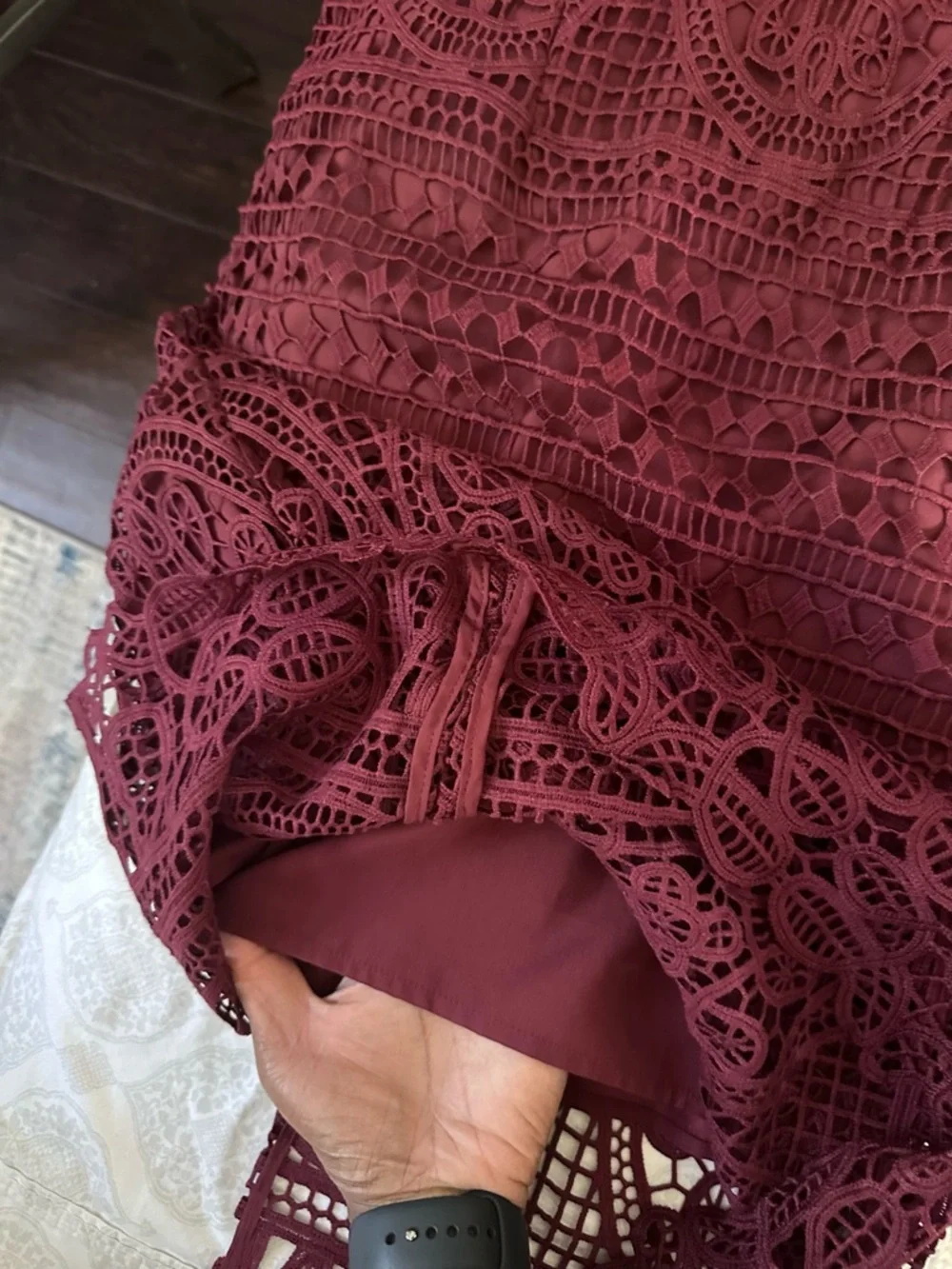 Bardot Versailles Burgundy Crochet Lace Cocktail Dress NWT Size 8 - Picture 11 of 13